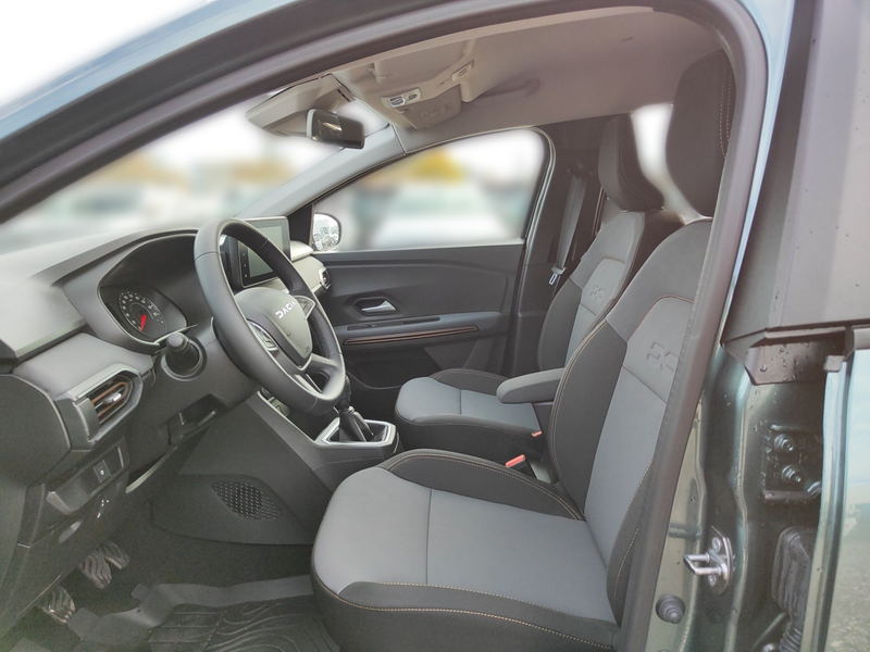 Dacia Jogger Extreme TCe 110 7-Sitzer — photo 7