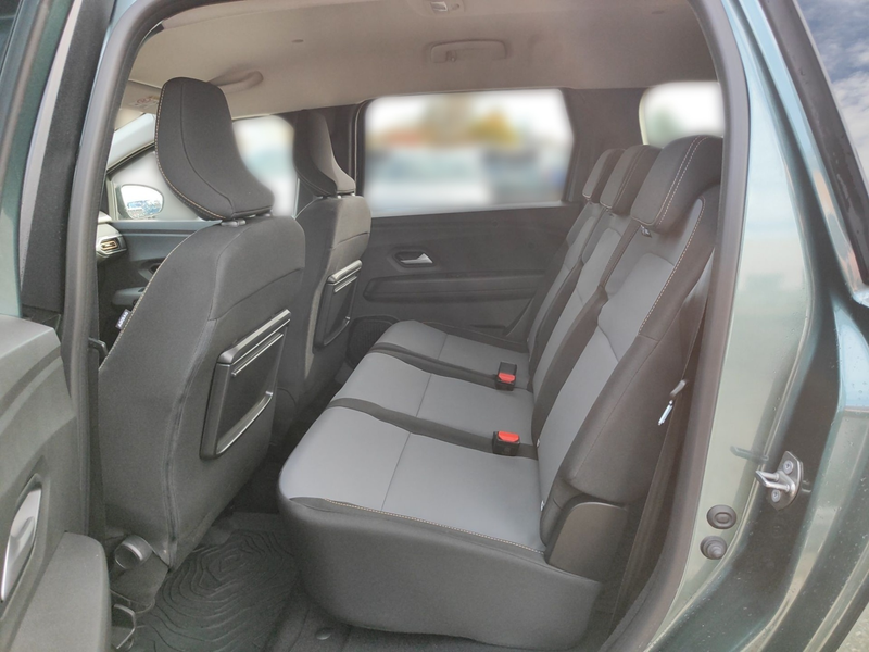 Dacia Jogger Extreme TCe 110 7-Sitzer — photo 11