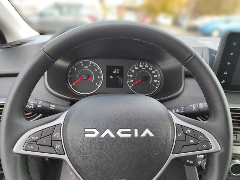 Dacia Jogger Extreme TCe 110 7-Sitzer — photo 8
