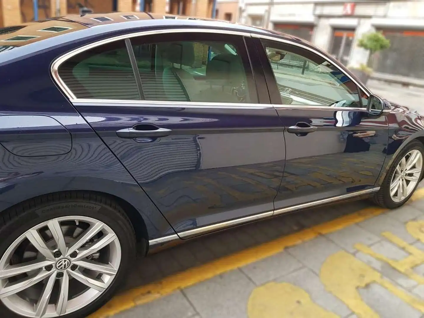 Volkswagen Passat 2.0TDI BMT Sport DSG 110kW Azul - 2