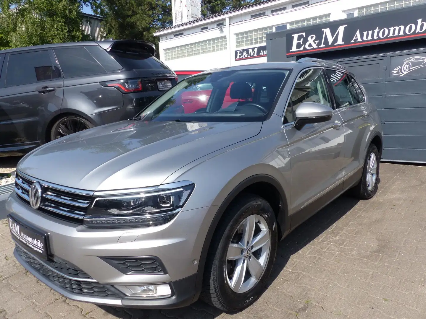 Volkswagen Tiguan Highline BMT/Start-Stopp 4Motion*ALLRAD* Plateado - 1
