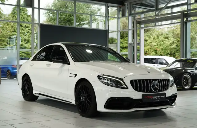 Mercedes-Benz C-Class view 5