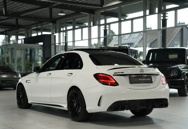 Mercedes-Benz C-Class view 10