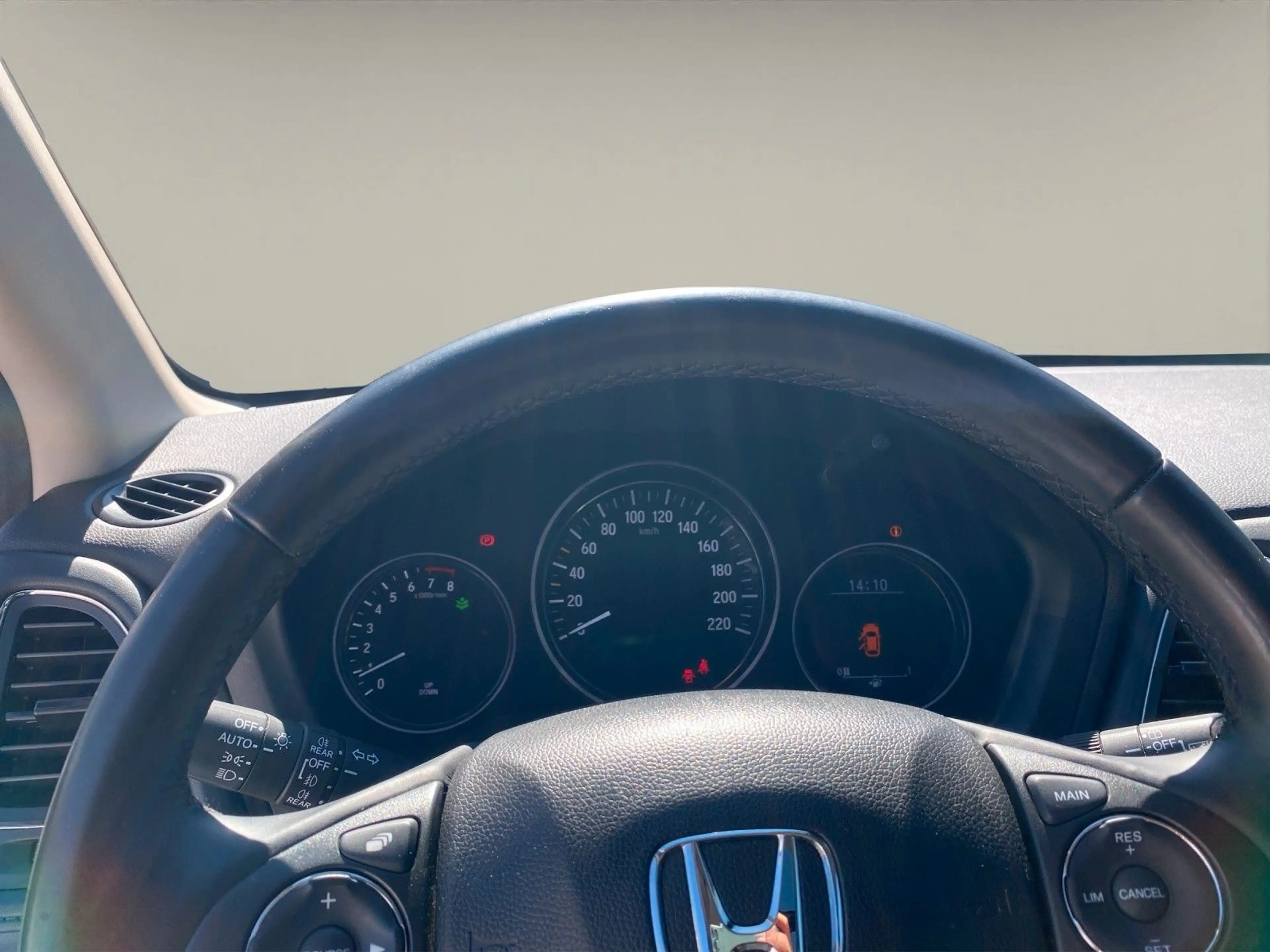 Honda HR-V Executive M&S — photo 11