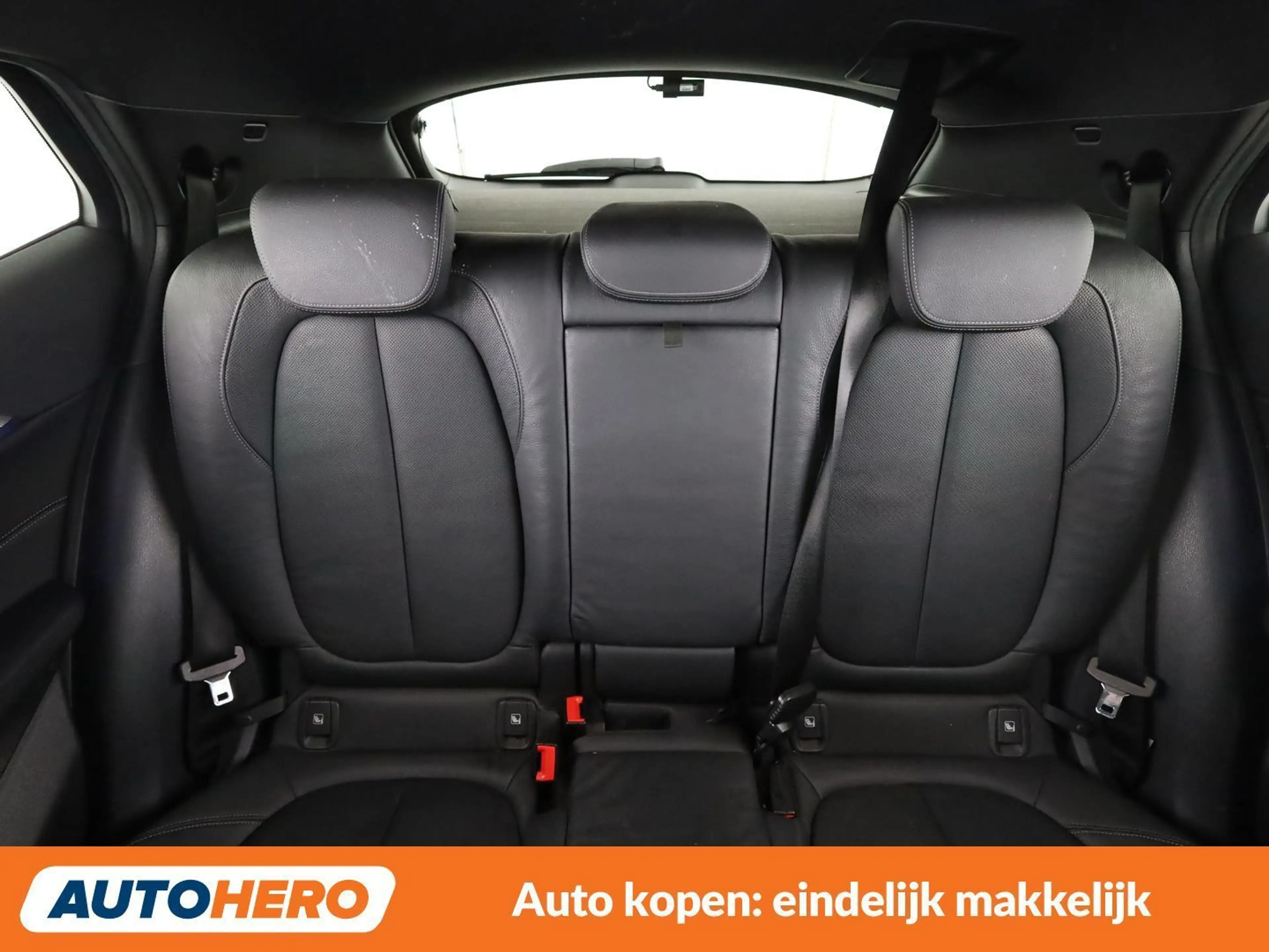 BMW X2 sDrive 20i M Sport — photo 15