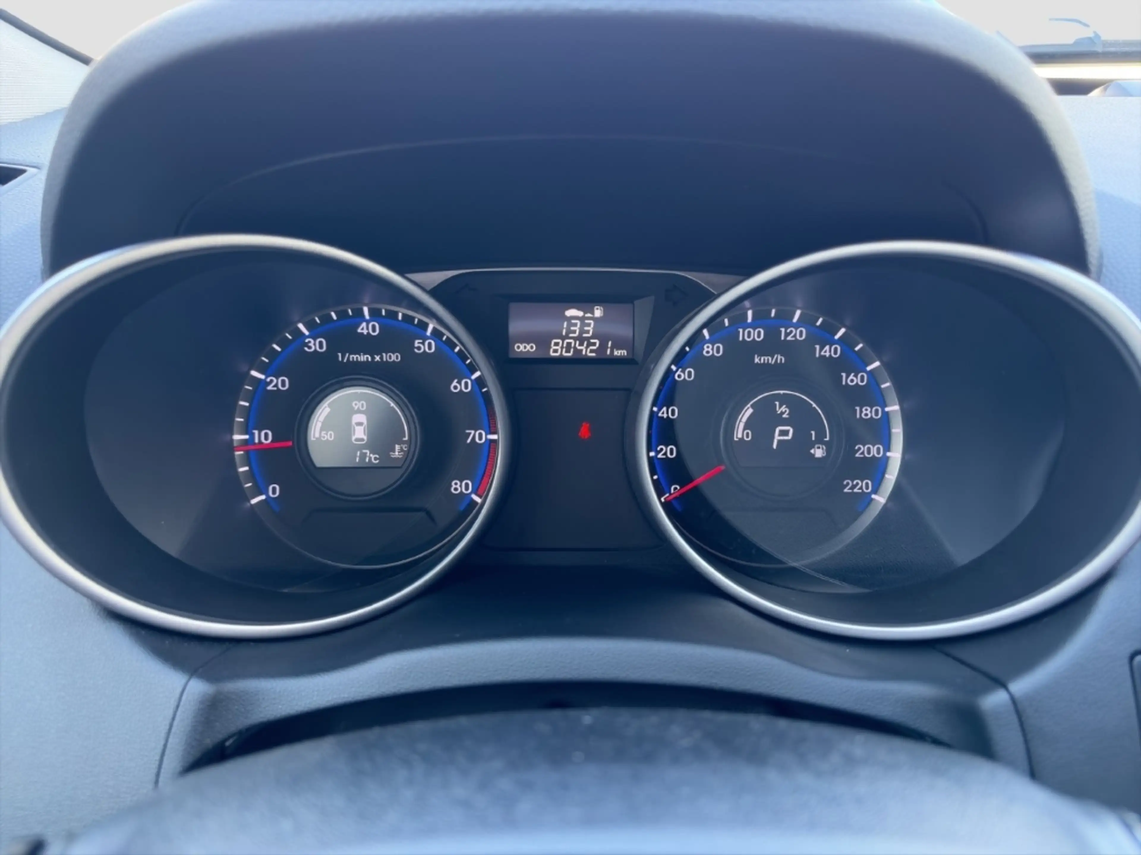 Hyundai iX35 2.0 GDI Automatik *AHK*SITZHZG*KLIMA*TEMPOMAT* — photo 12