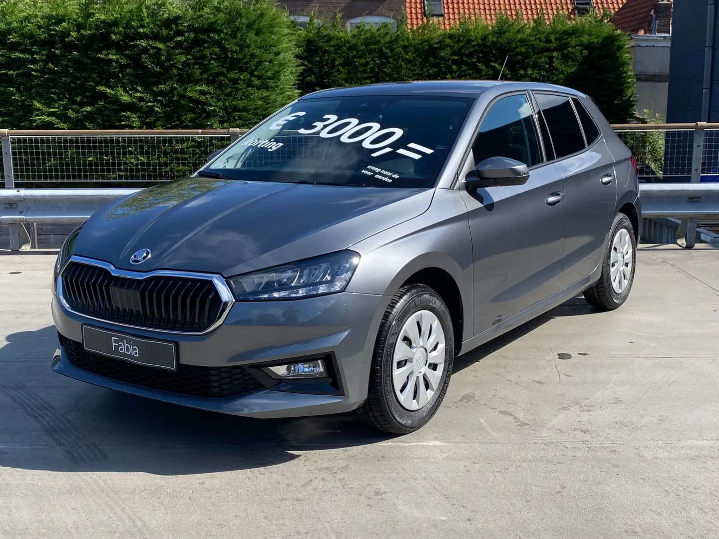 Skoda Fabia Selection Inclusief €1.500,- inruilvoordeel | Airc Grijs - 2