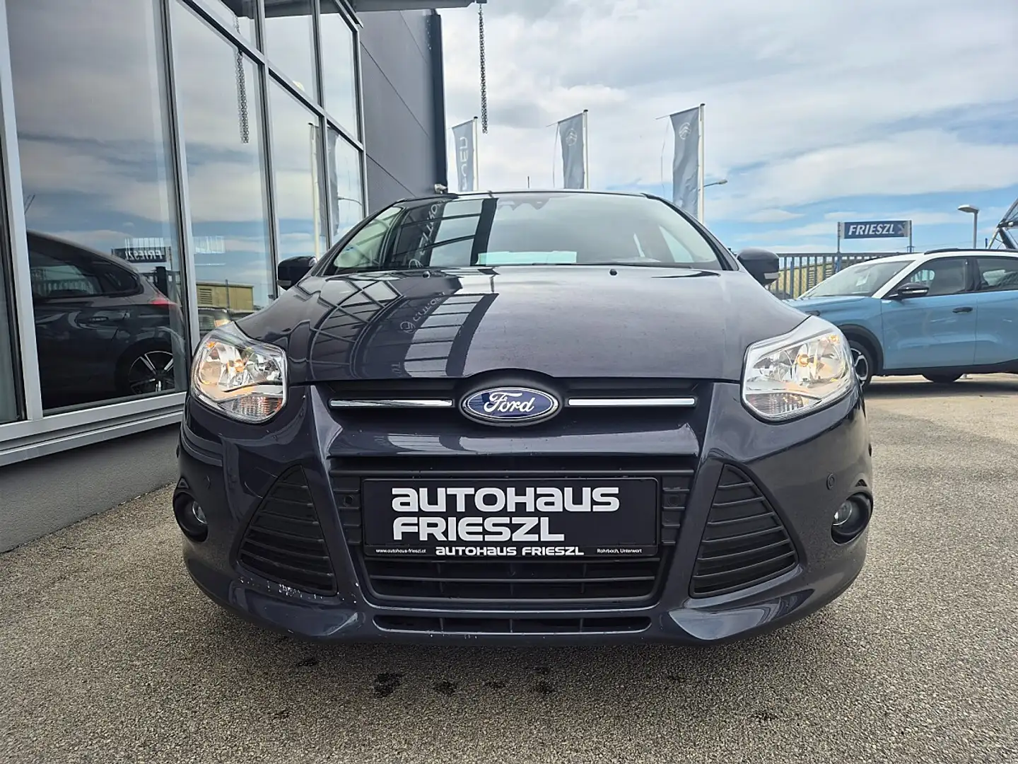 Ford Focus Easy 1,0 EcoBoost SR/WR Grau - 2