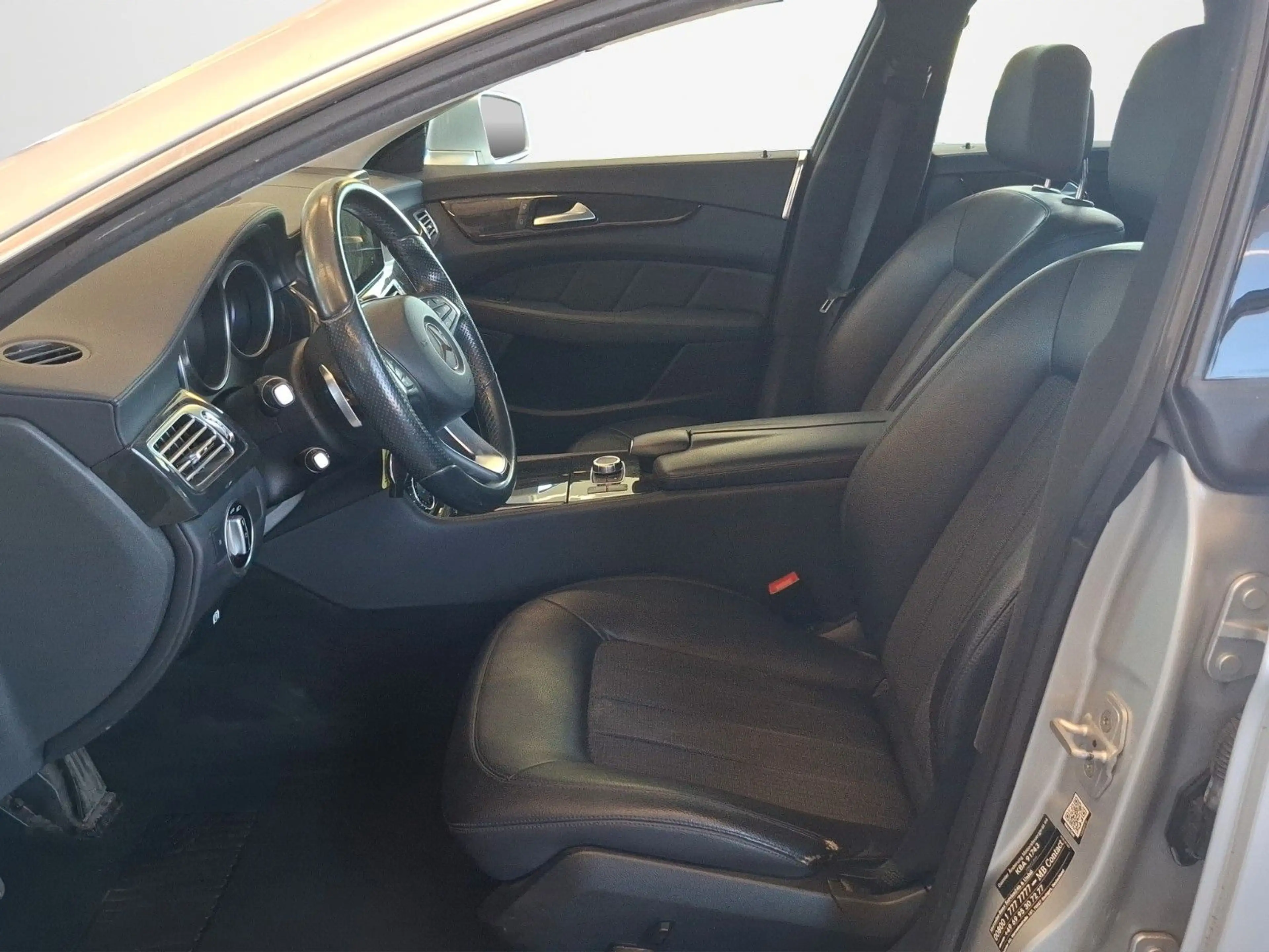 Mercedes-Benz CLS 220 — photo 10