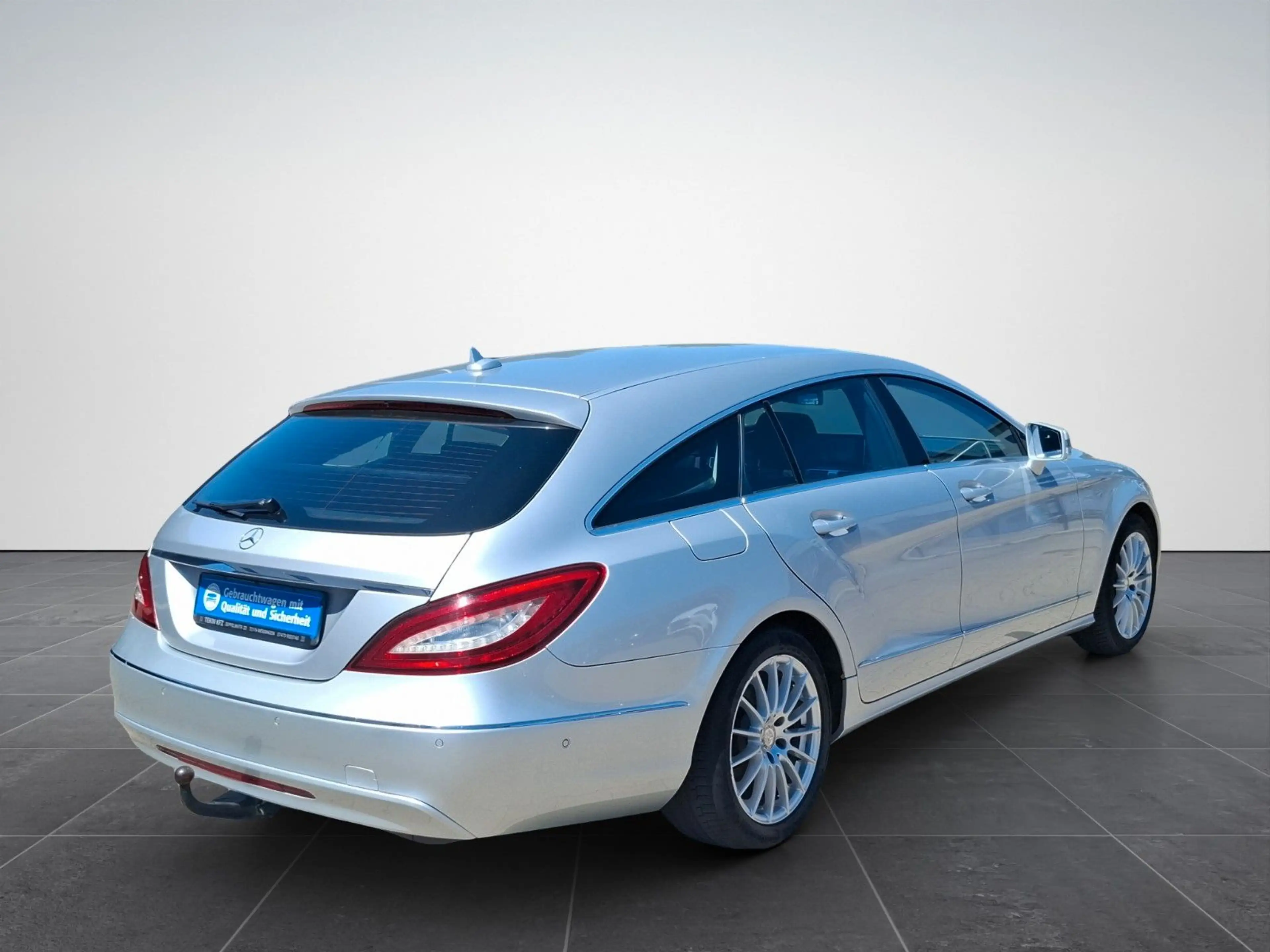 Mercedes-Benz CLS 220 — photo 5