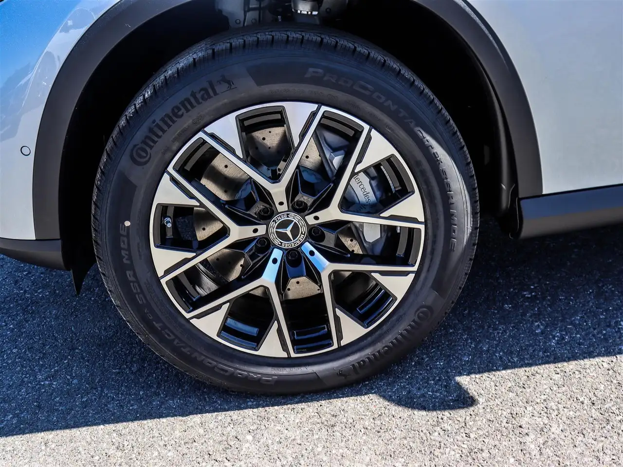 Mercedes-Benz GLC снимка Mercedes-Benz GLC