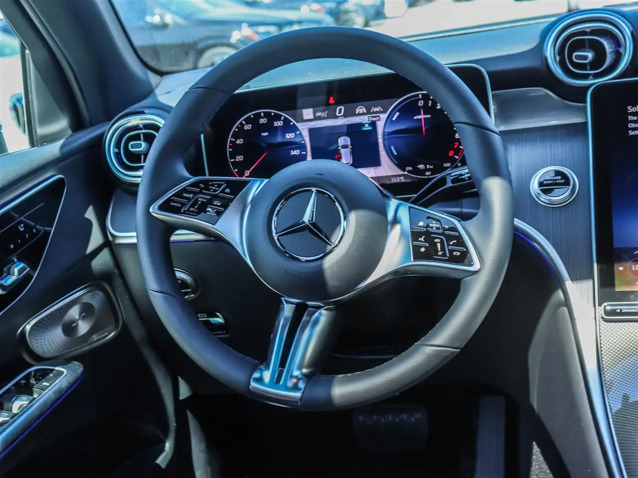 Mercedes-Benz GLC снимка Mercedes-Benz GLC