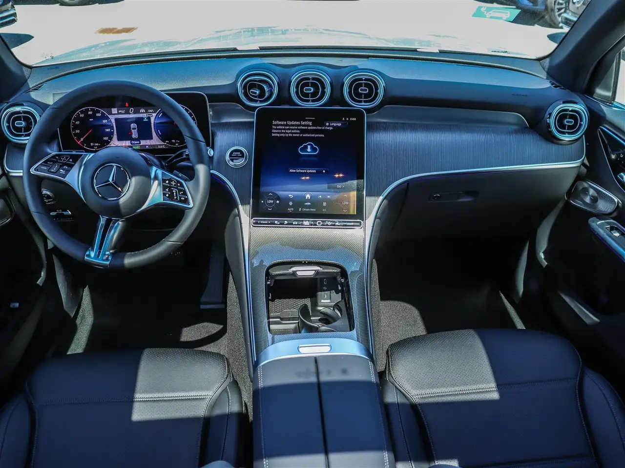 Mercedes-Benz GLC снимка Mercedes-Benz GLC