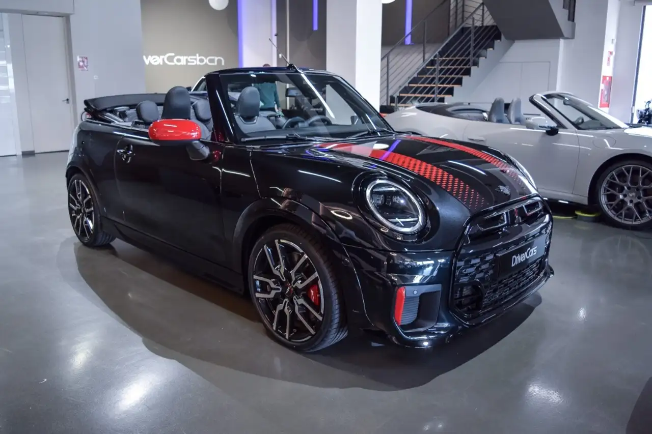 MINI Cooper Cabrio JCW Aut.