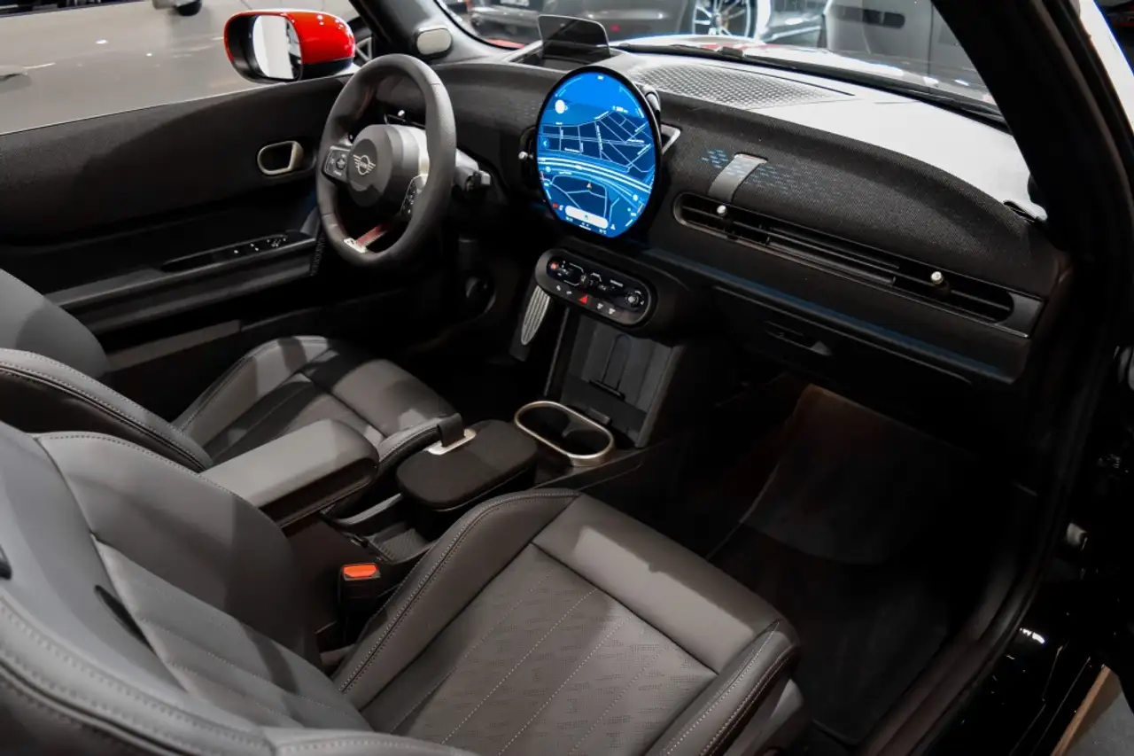 MINI Cooper Cabrio JCW Aut. 4