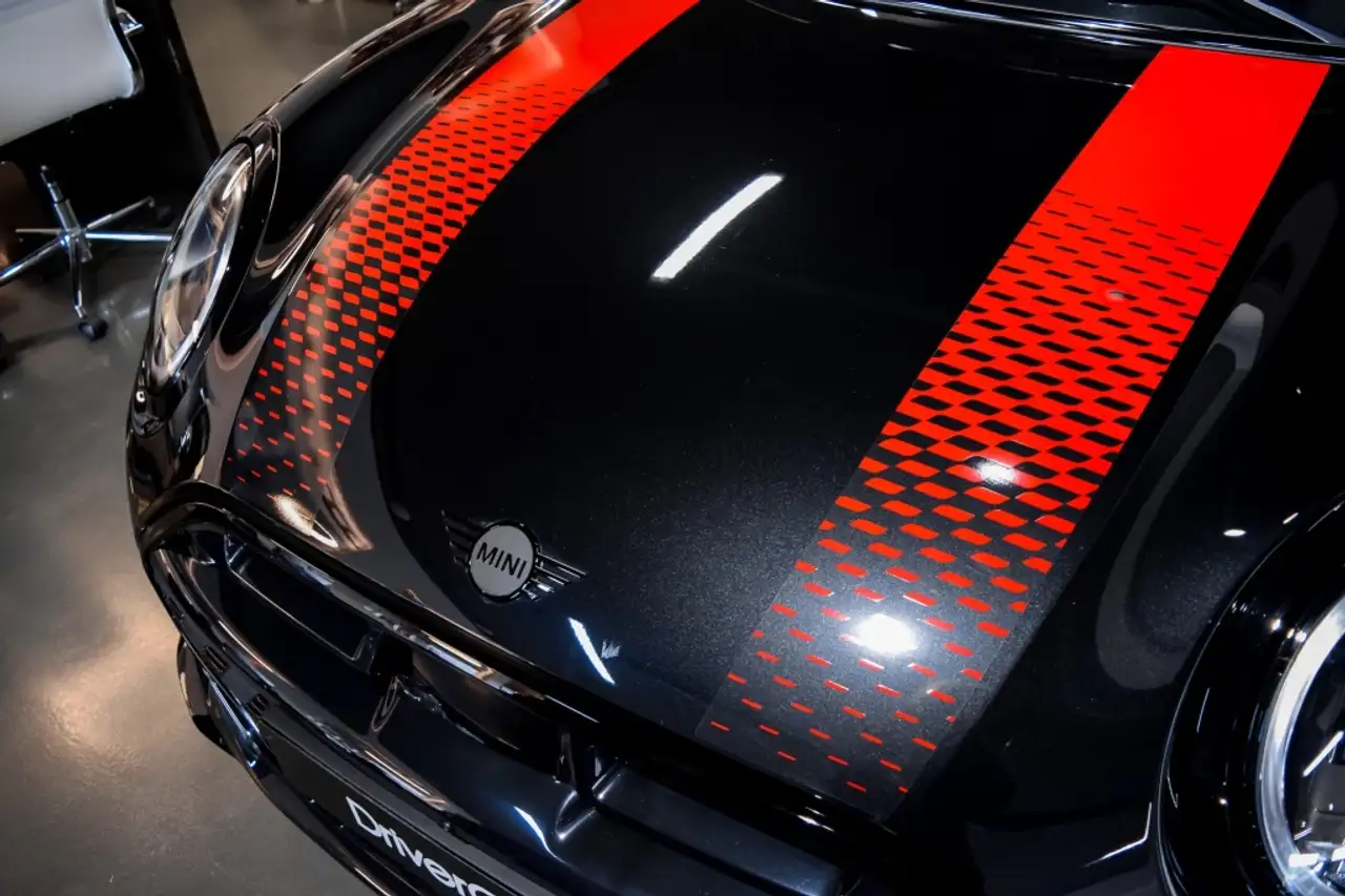 MINI Cooper Cabrio JCW Aut. 21