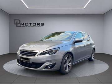 1.6 120 Cv *Allestimento Allure *Neopatentati