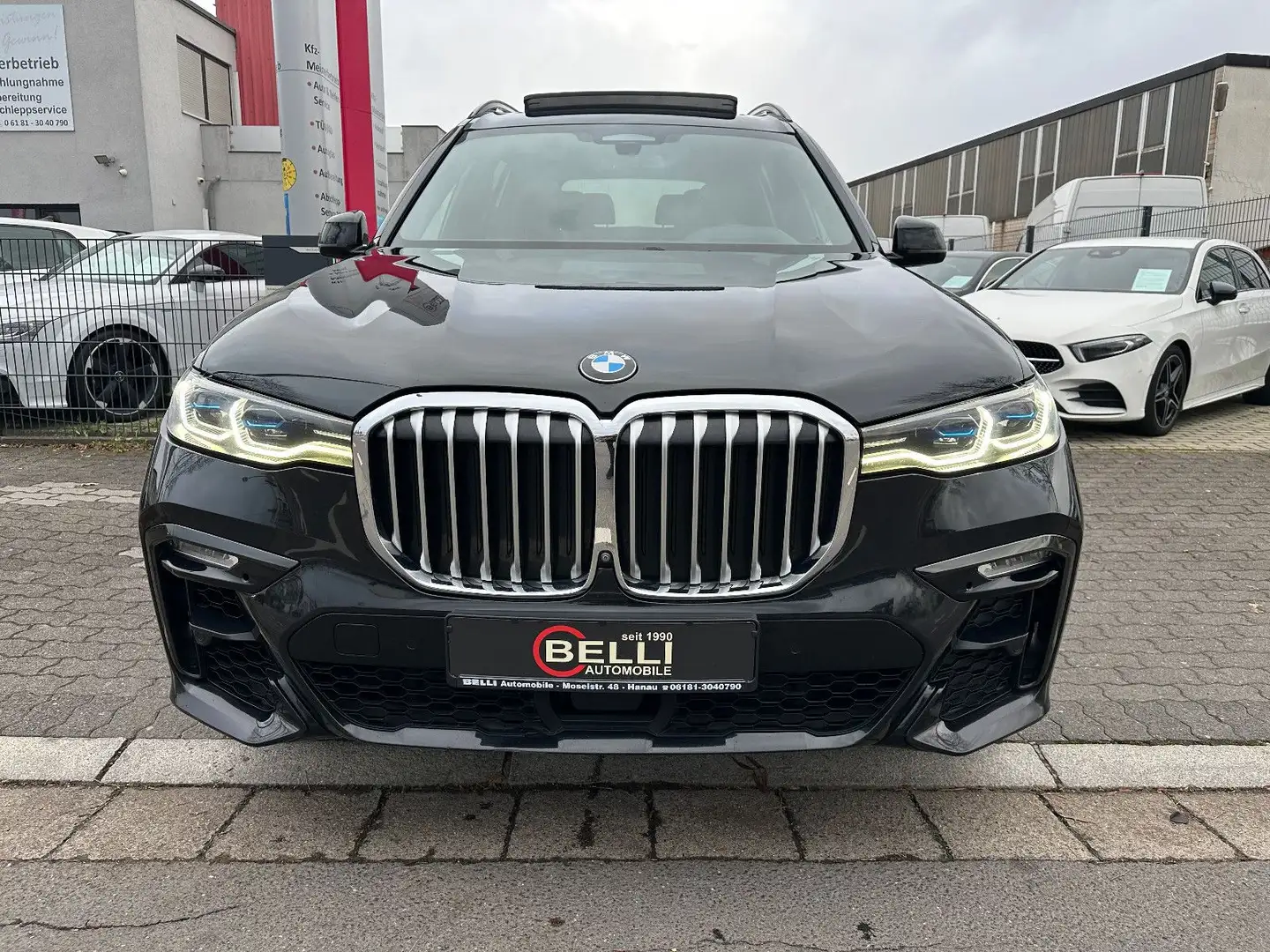 BMW X7 xDrive 30d M Sport AHK Pano FINANZIERUNG Noir - 2