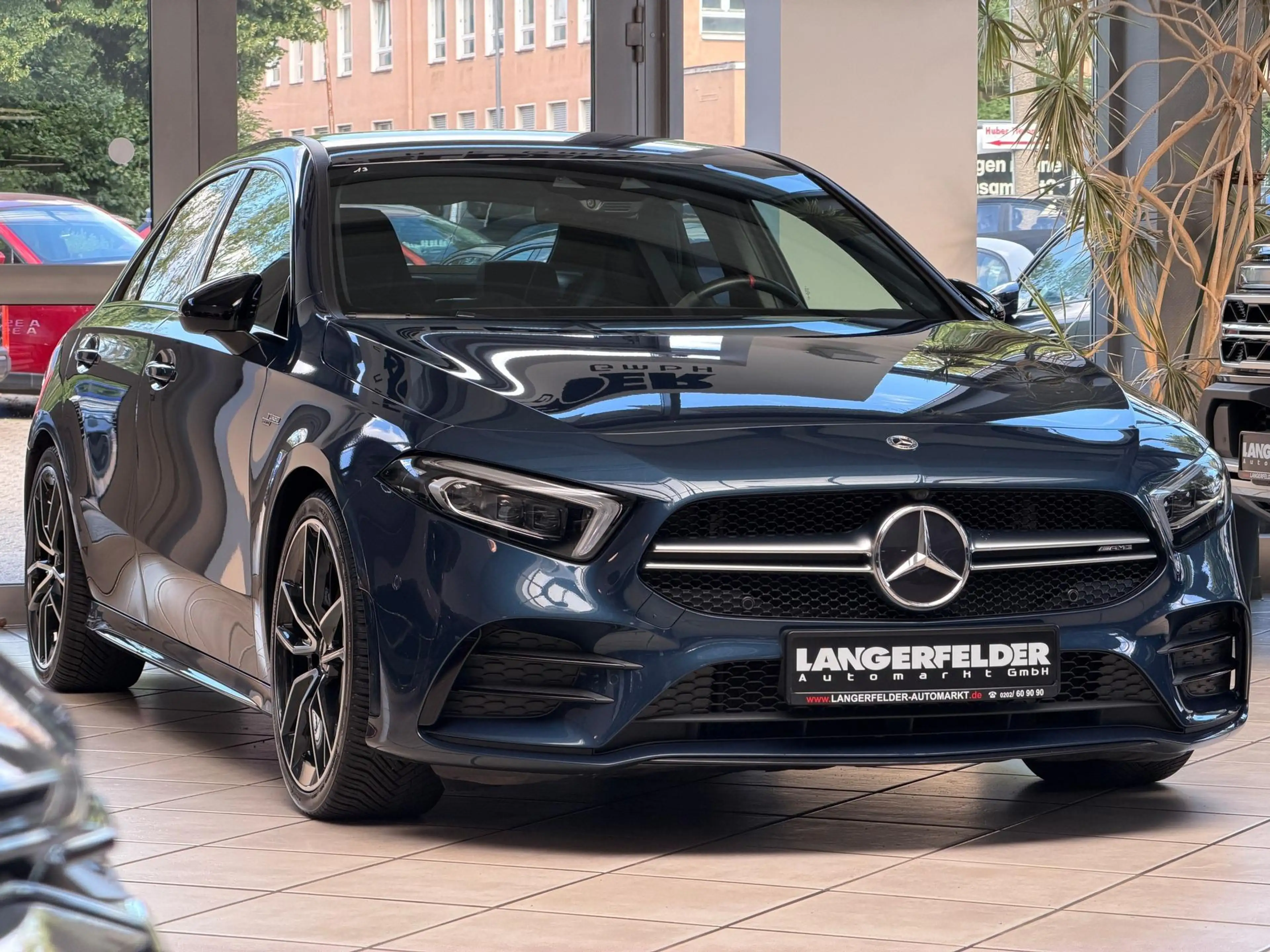 Mercedes-Benz A 35 AMG A 35 AMG Lim. 4Matic|Burmester|Kamera|Multibeam