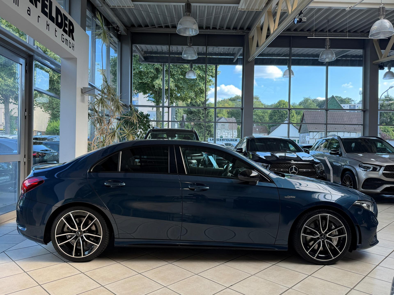 Mercedes-Benz A 35 AMG A 35 AMG Lim. 4Matic|Burmester|Kamera|Multibeam — photo 2