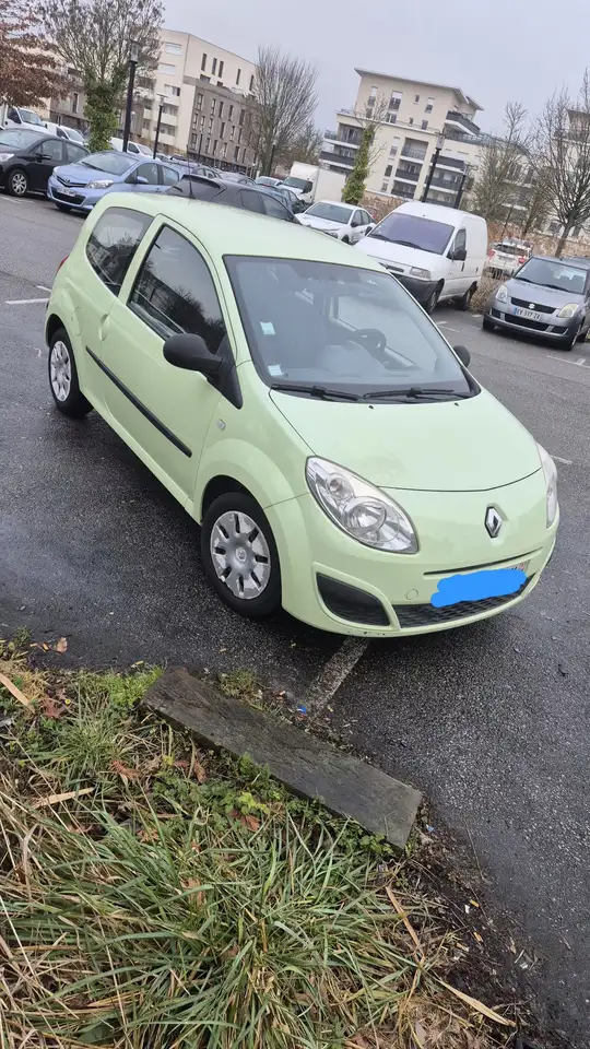 Renault Twingo II 1.2 60 eco2 Helios