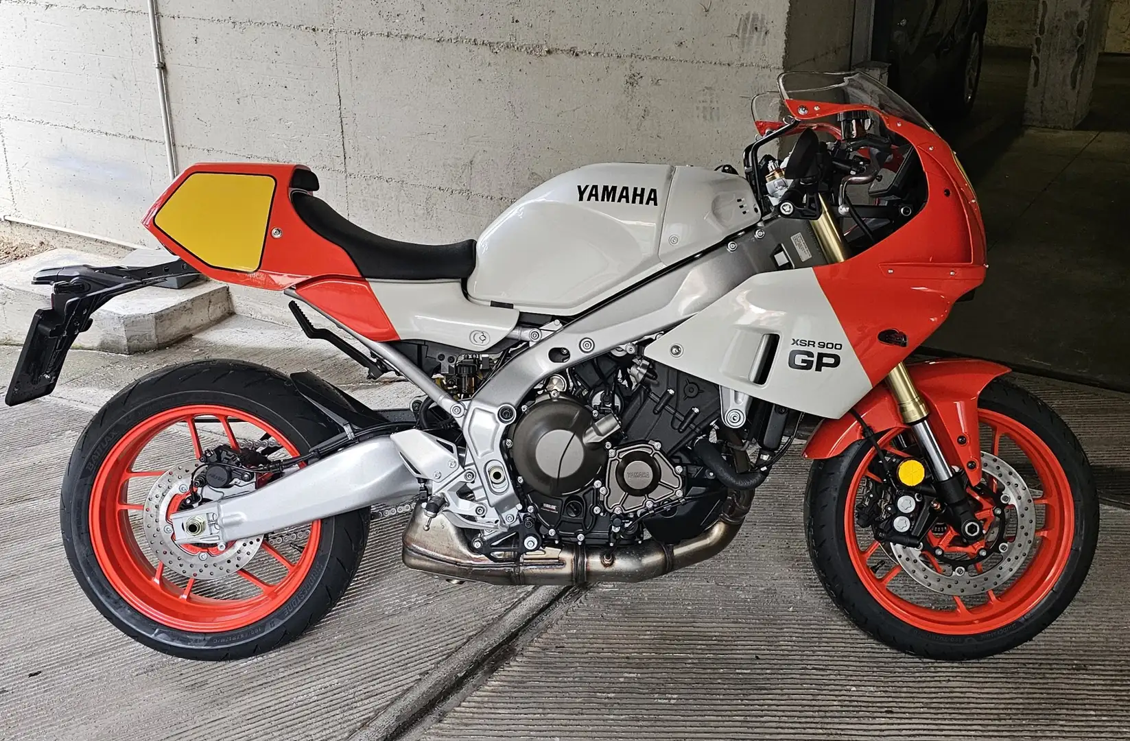 Yamaha XSR 900 GP pari al nuovo 200km Rot - 1