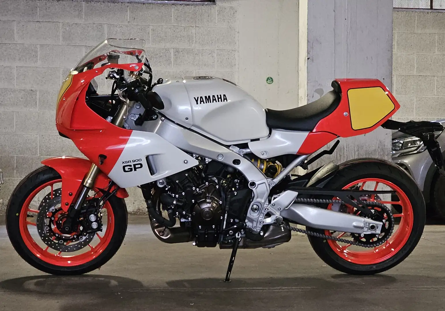 Yamaha XSR 900 GP pari al nuovo 200km Rot - 2