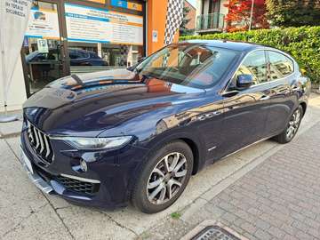 3.0 V6 250cv GRAN LUSSO