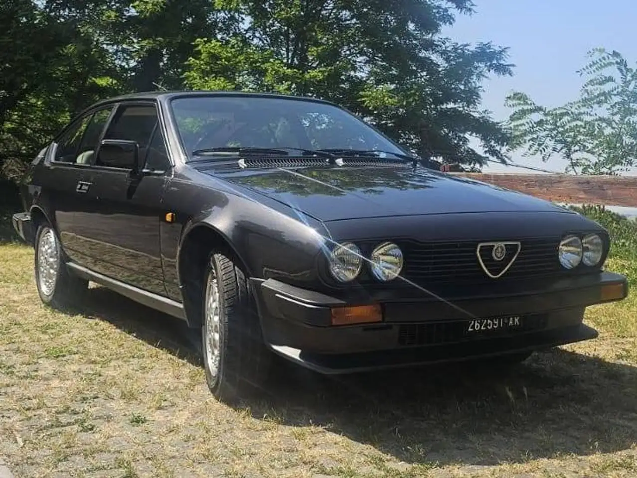 Alfa Romeo GTV 2.0, foto 1