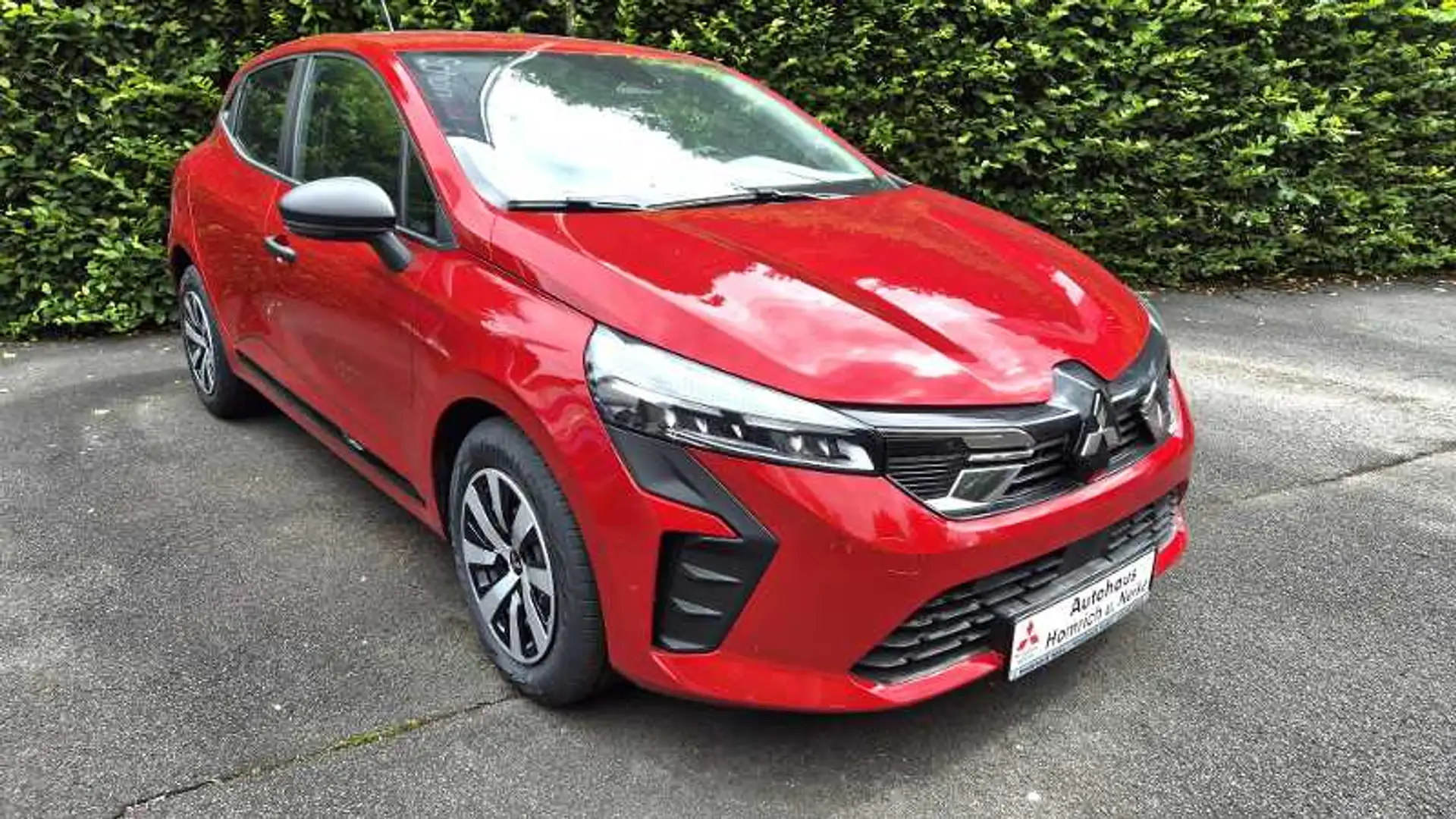 Mitsubishi Colt BASIS 1.0 Benziner 5-Gang Rot - 1