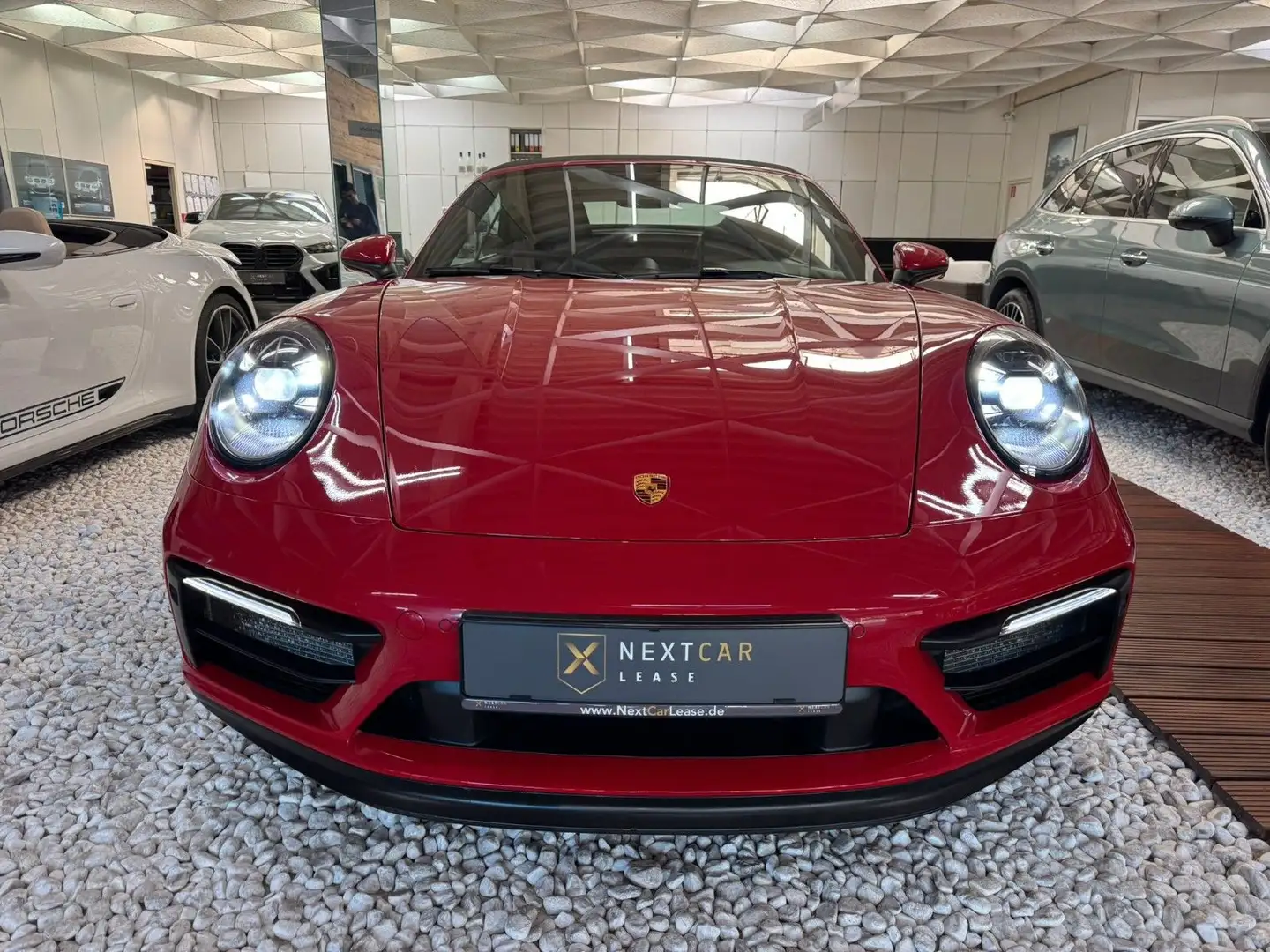 Porsche 911 Carrera GTS Cabrio 360 Carbon BOSE Mtx 18Weg Rouge - 2