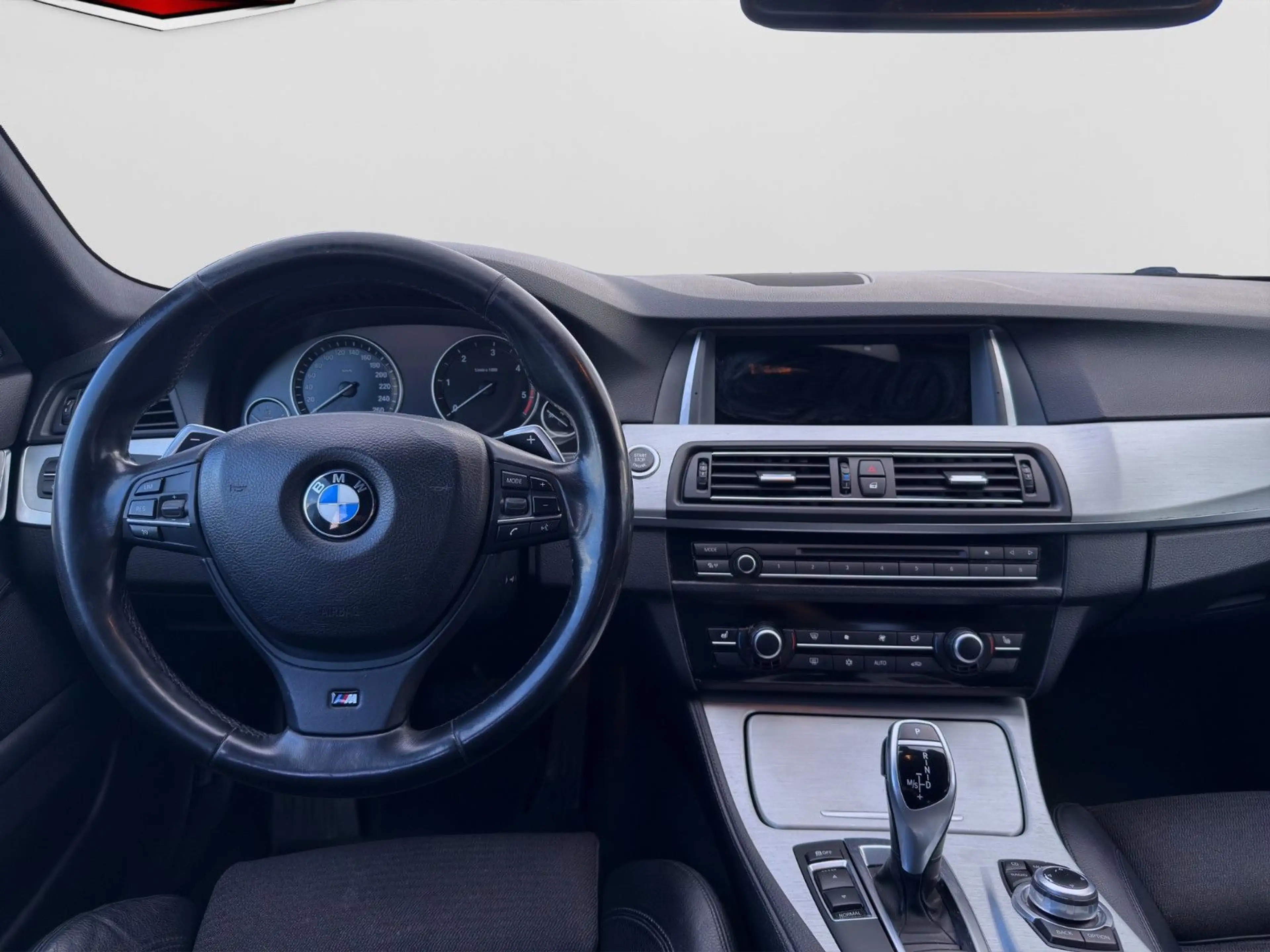 BMW 525 d Touring/Sport M Technic/AHK/19Zoll/ — photo 11