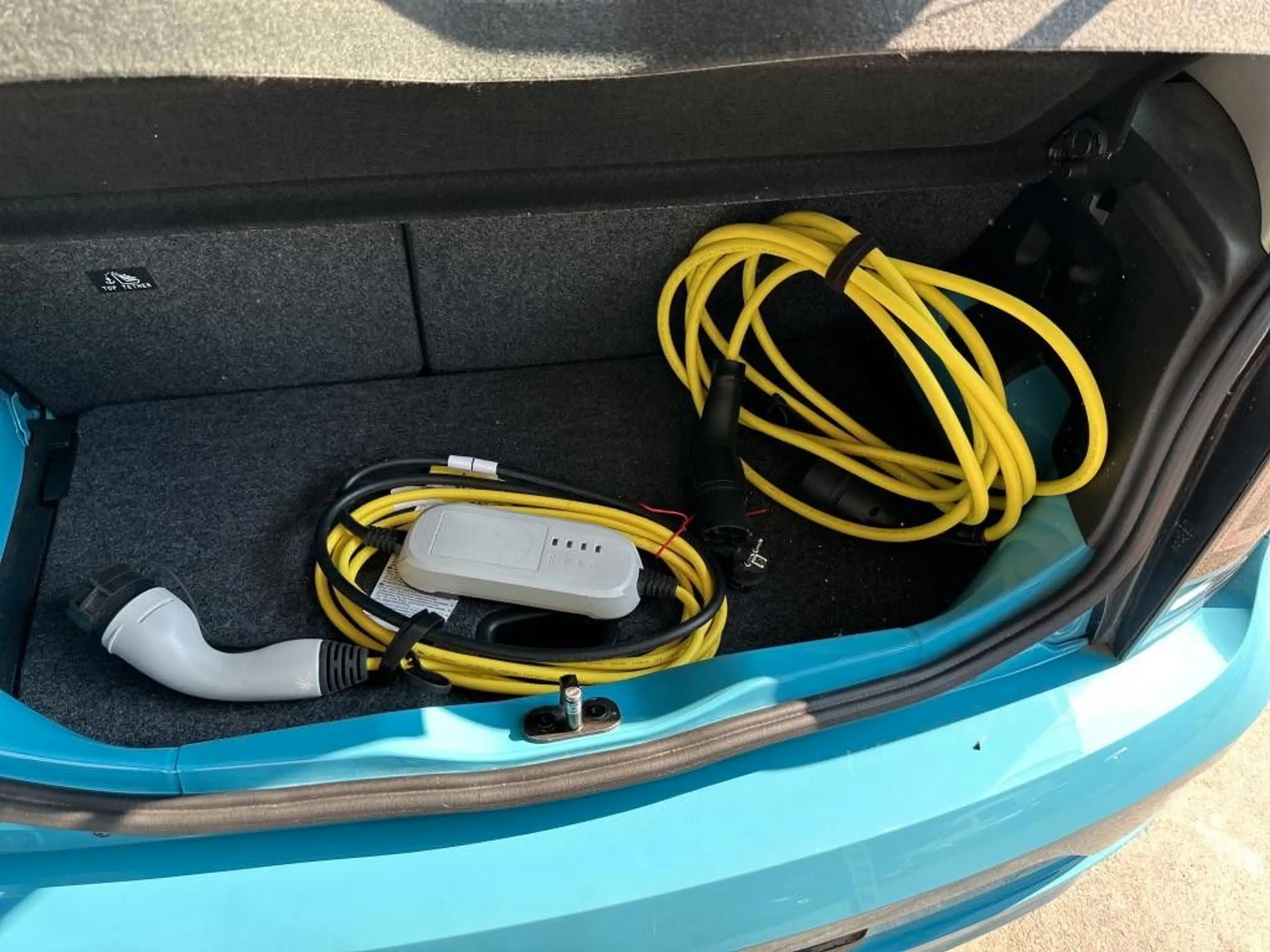 Volkswagen up! e-up! 61kW *CCS*KLIMA*DAB*SCHUKO* — photo 11