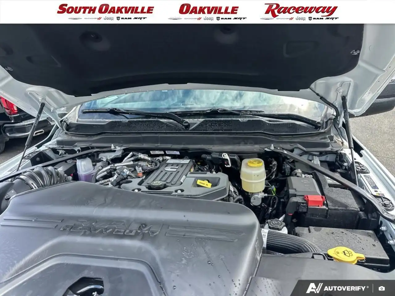 RAM 3500 снимка RAM 3500