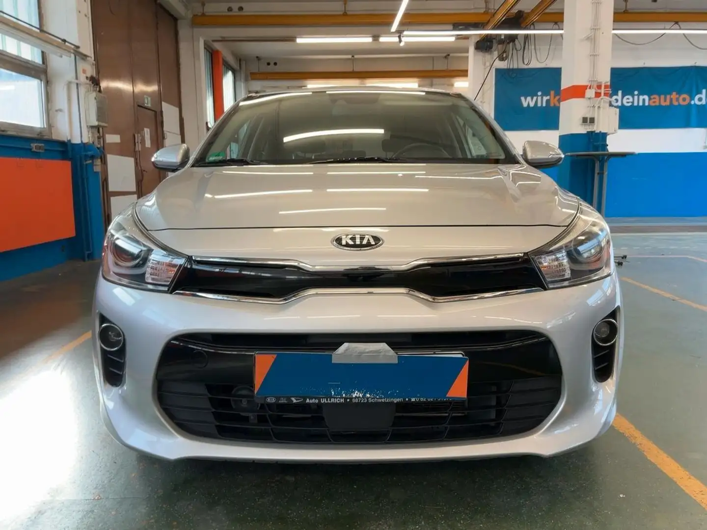Kia Rio 1.4 Spirit ATG *SHZ*NAV*PDC*RK*TEM*LHZ* Silber - 2