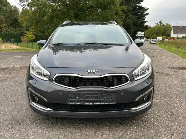 Kia Ceed view 8