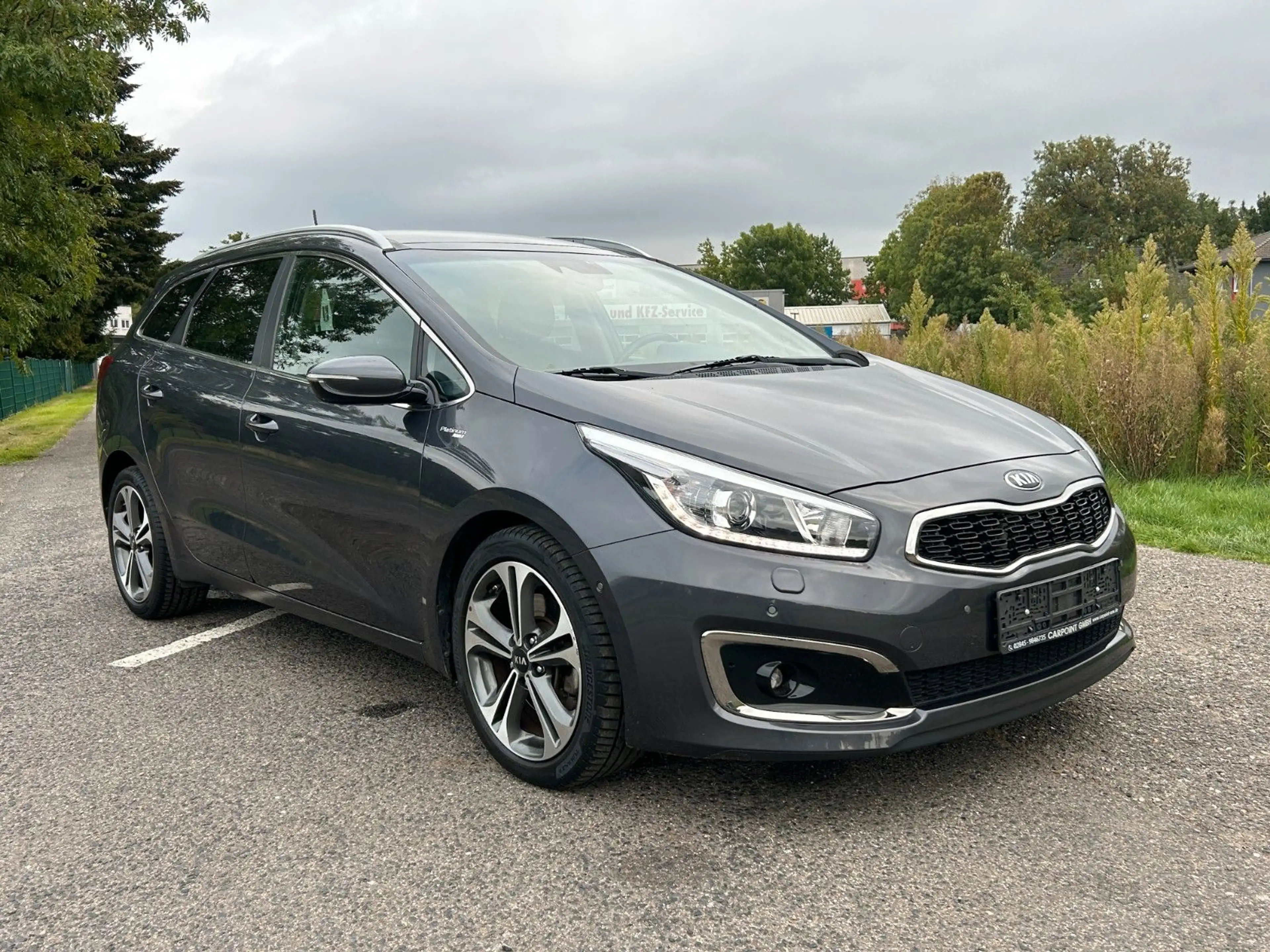 Kia Ceed SW / cee'd SW 1.6 CRDi Platinum Edition — photo 7