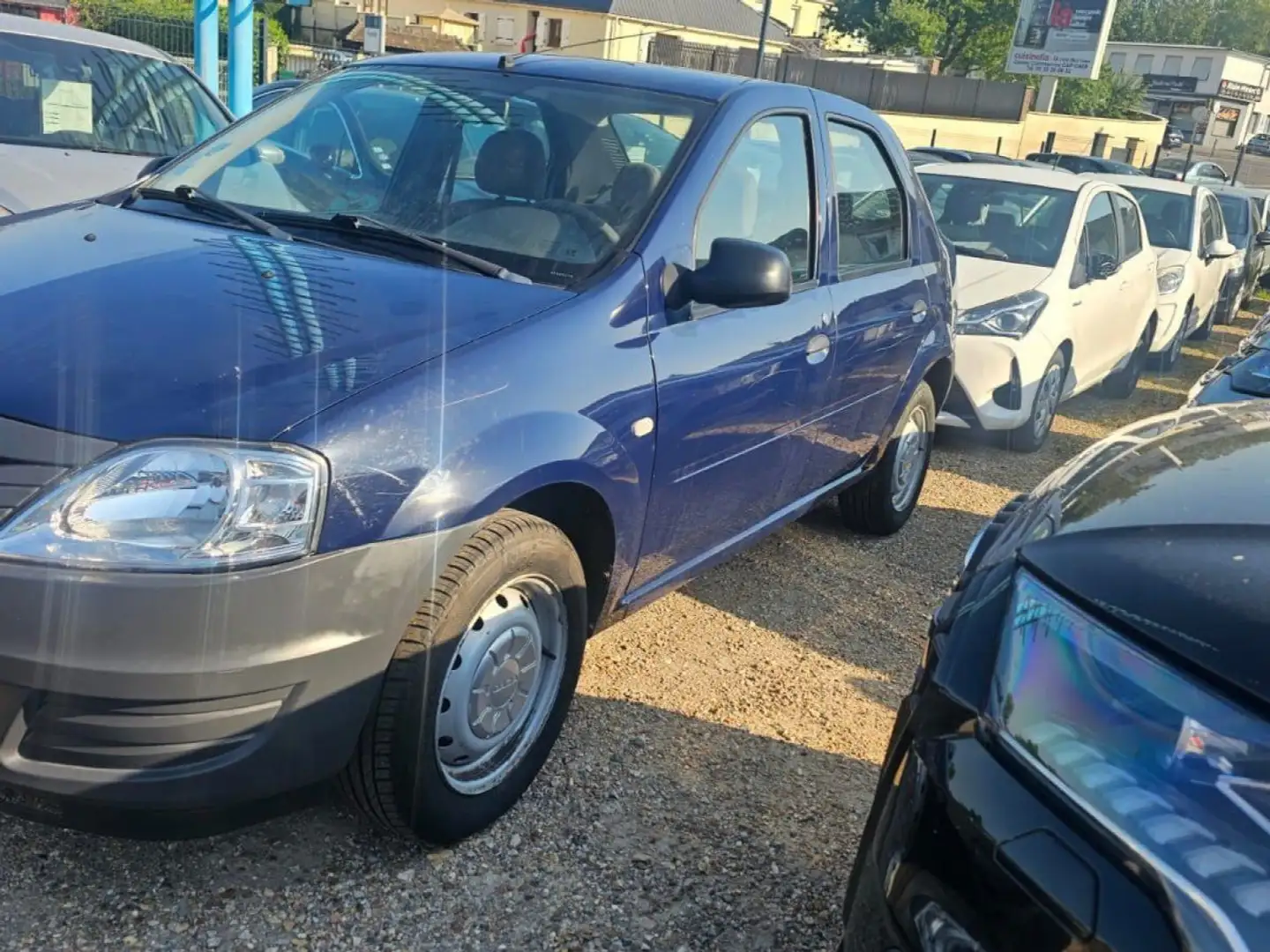 Dacia Logan 1.2 16v 75 eco2 Albastru - 2