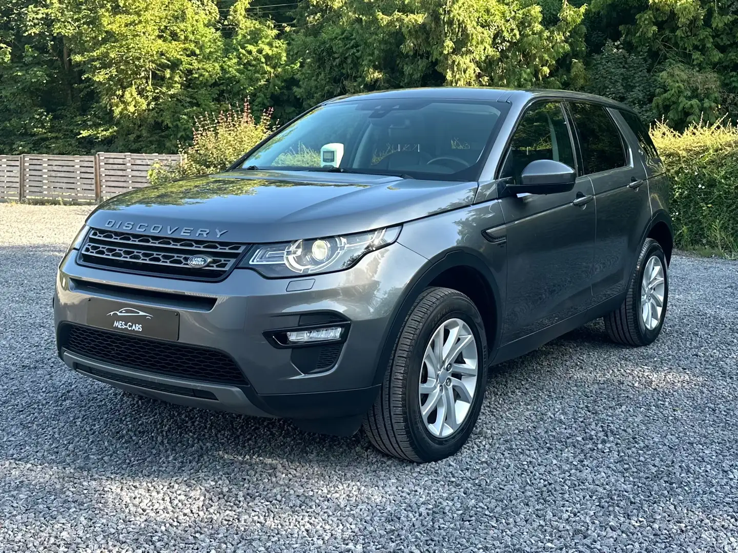 Land Rover Discovery Sport 2.0D 150CV Automatique Full 2017 Grau - 2
