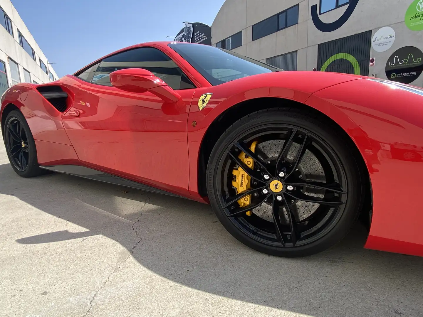 Ferrari 488 GTB - 2