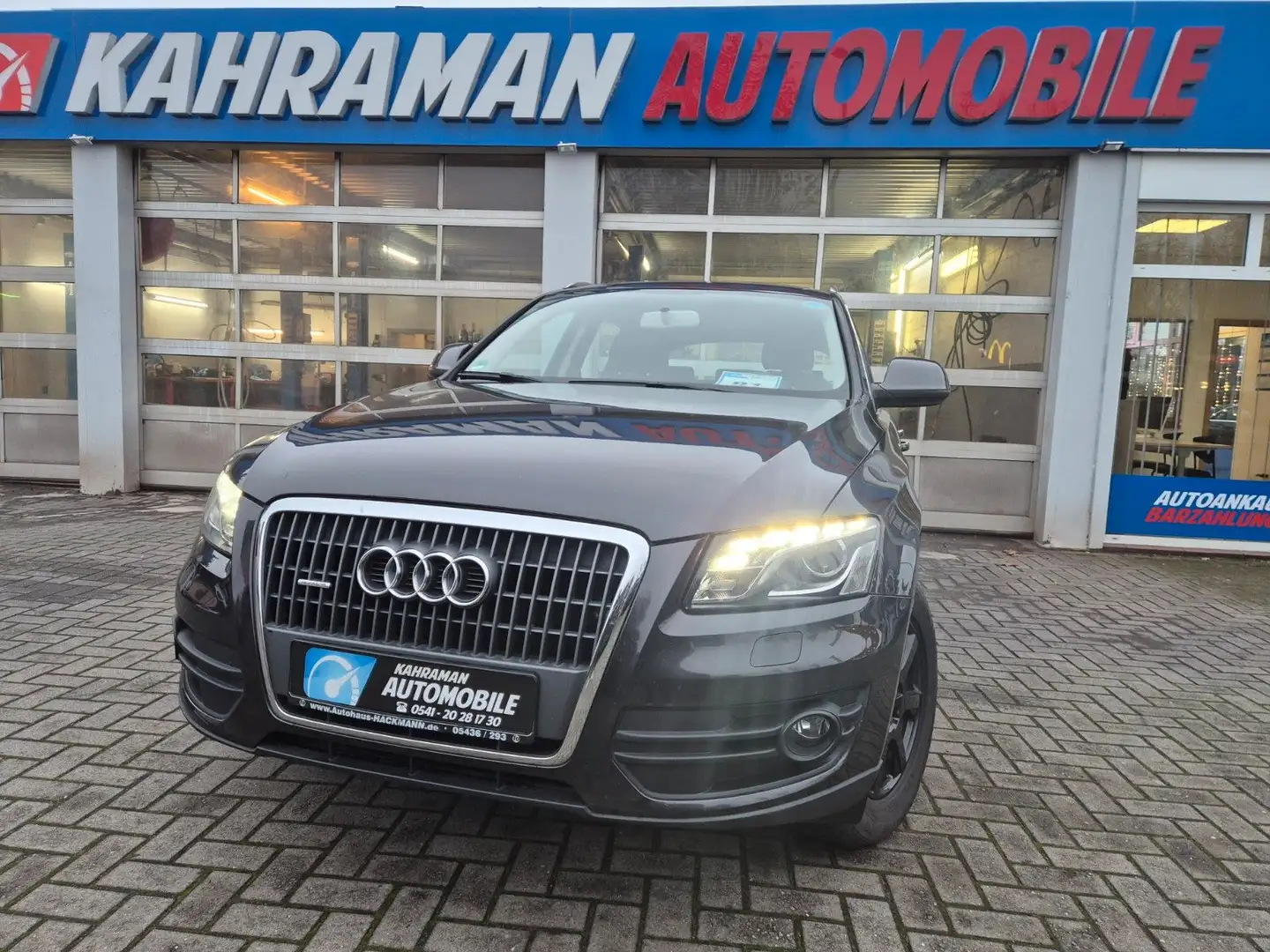 Audi Q5 2.0 TDI 125 kW quattro Grau - 1