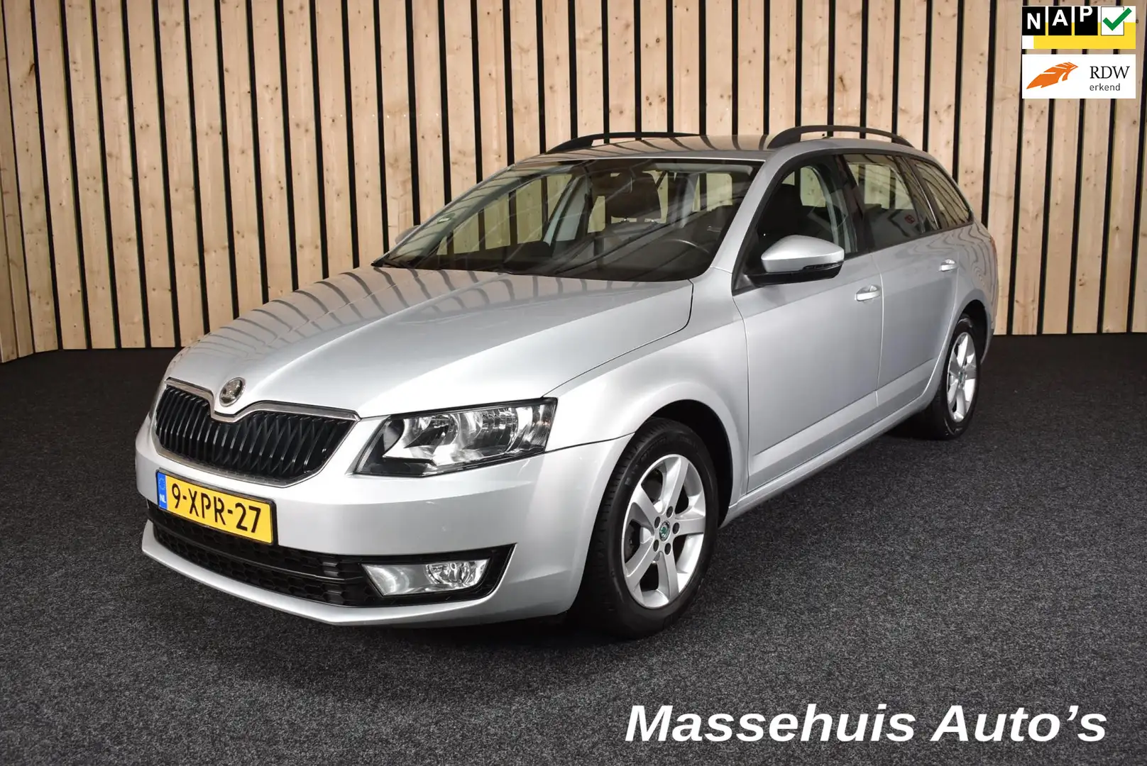 Skoda Octavia Combi 1.2 TSI Greentech Ambition 157dkm Trekhaak N Grey - 1