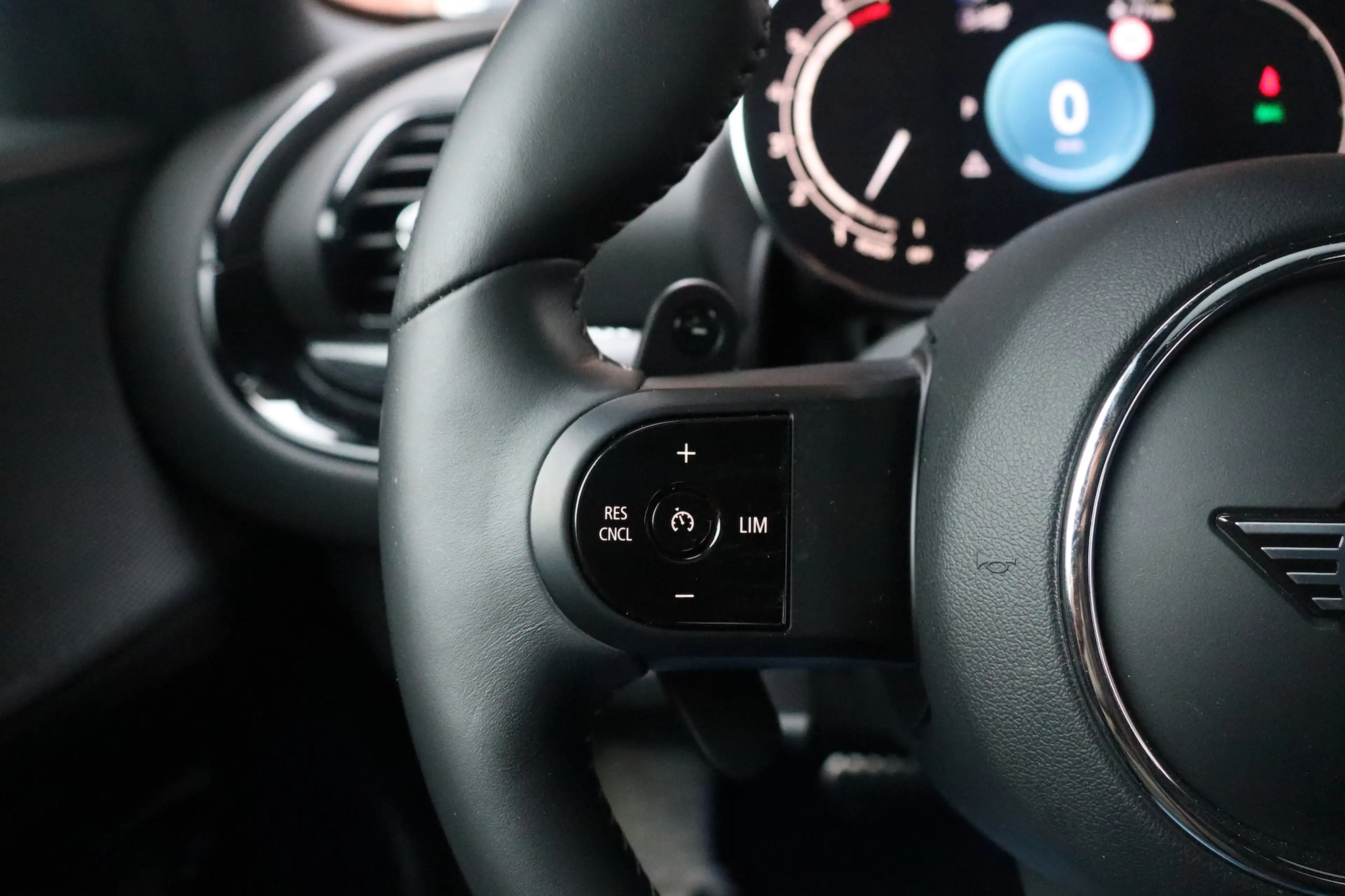 MINI Cooper S Clubman 2.0 Rockingham GT Edition, Pano, leder — photo 12