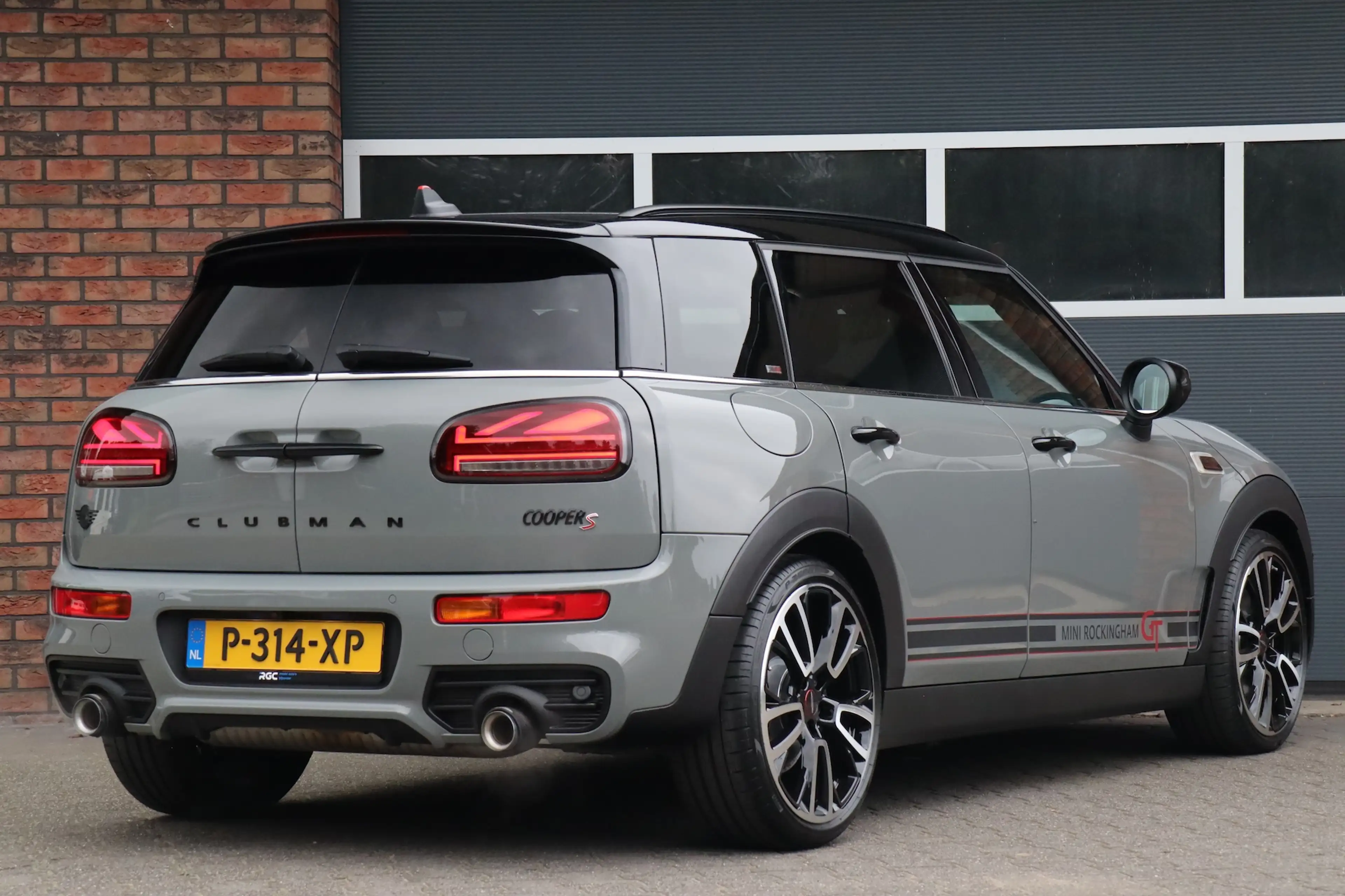 MINI Cooper S Clubman 2.0 Rockingham GT Edition, Pano, leder — photo 2