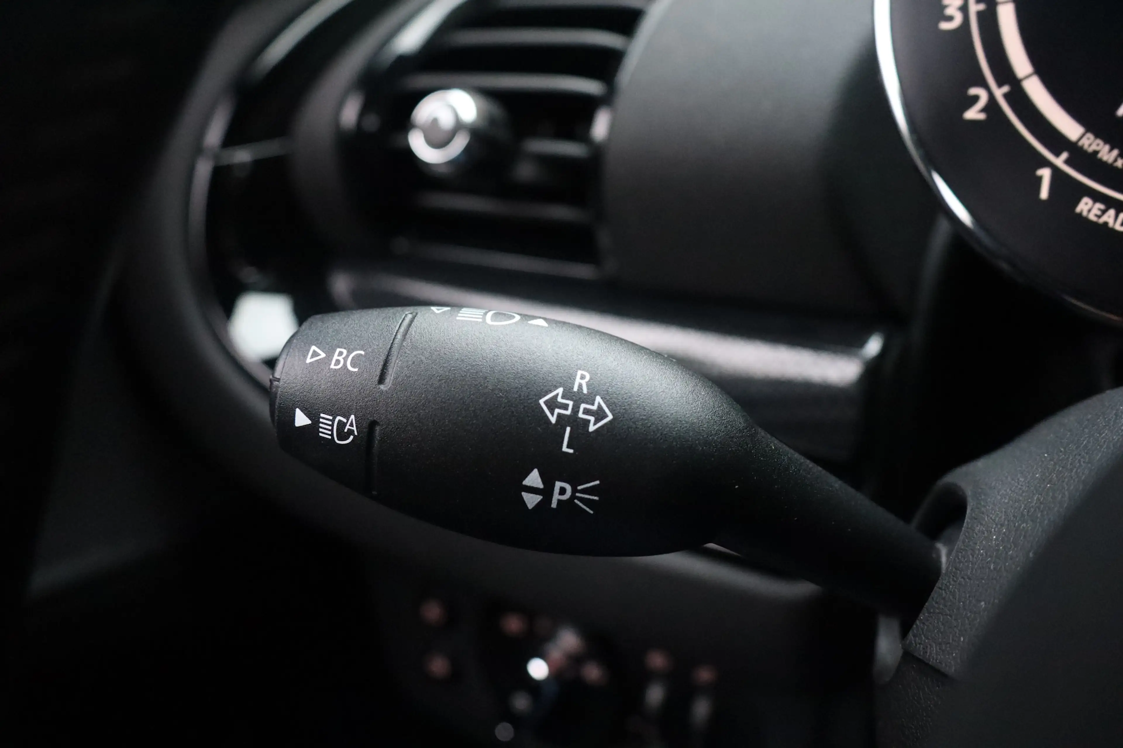 MINI Cooper S Clubman 2.0 Rockingham GT Edition, Pano, leder — photo 11