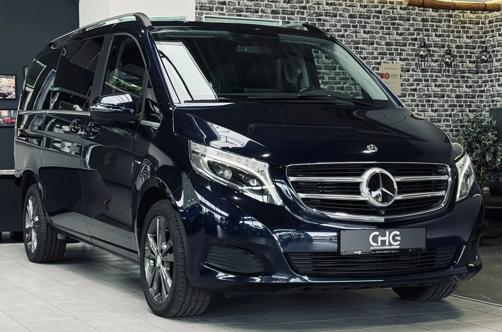 Mercedes-Benz V 250 d lang BlueTEC Avantgarde Edition |LED|Kamera| Albastru - 1