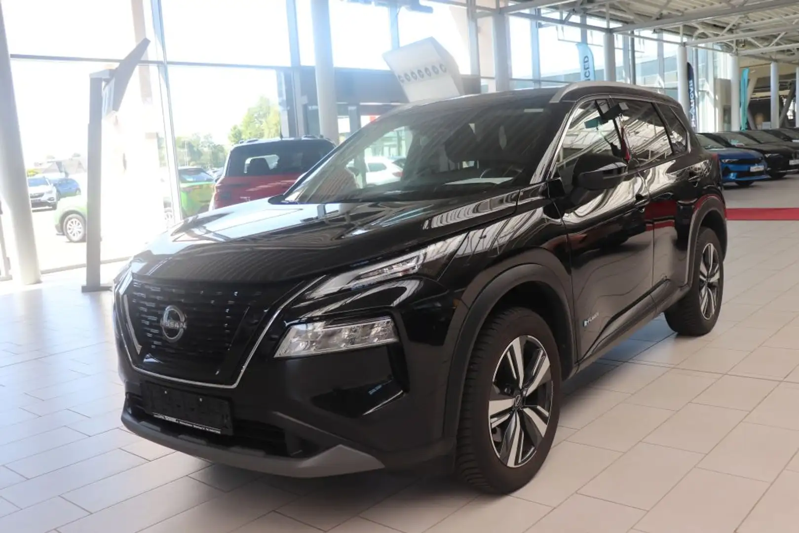 Nissan X-Trail 1.5 VC-T e-POWER e-4ORCE N-Connecta Noir - 1