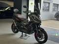 Honda X-ADV 750 Custom Forged Carbon Red Edition Full-Opties Zwart - thumbnail 4