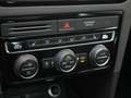 Volkswagen Golf Sportsvan PANO AHK KAM SHZ PDC STANDHZ Schwarz - thumbnail 12
