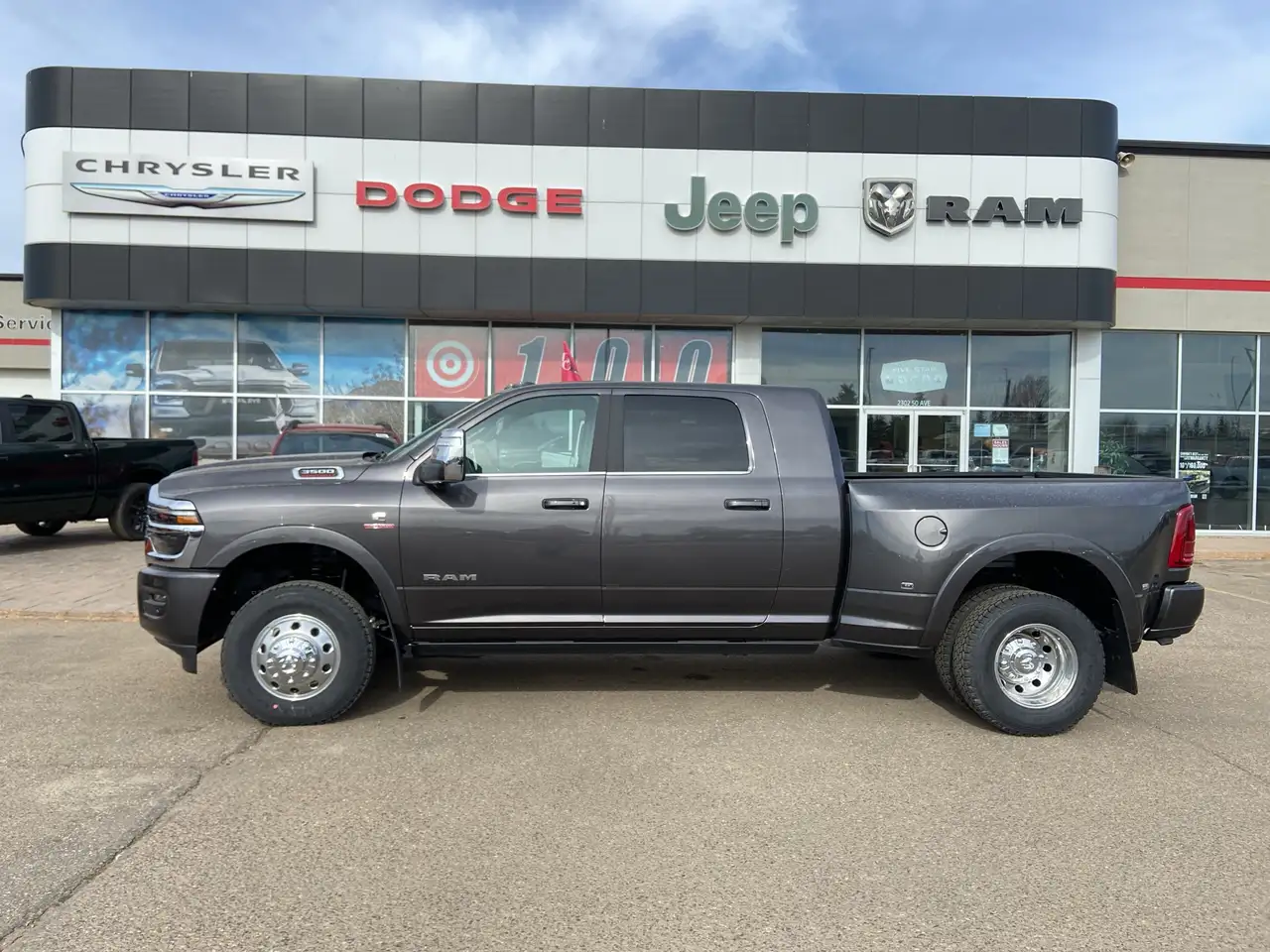 RAM 3500 снимка RAM 3500